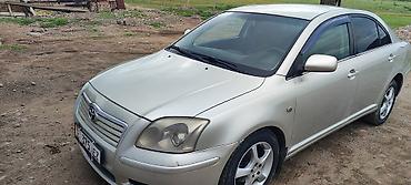 күзгү: Toyota Avensis: 2005 г., 1.8 л, Кол менен иштөөчү, Бензин, Седан — 2