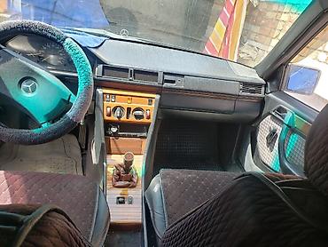 уаз пр: Mercedes-Benz W124: 1990 г., 2.3 л, Механика, Бензин, Седан — 6