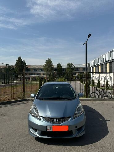 автомобиль fit: Honda Fit: 2011 г., 1.5 л, Автомат, Бензин, Хэтчбэк