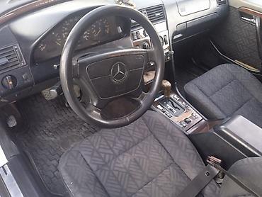 Disk təkərlər: - Disklər: Mercedes-Benz orijinal yüngül lehimli disklər (5 cüt şüalı — 22