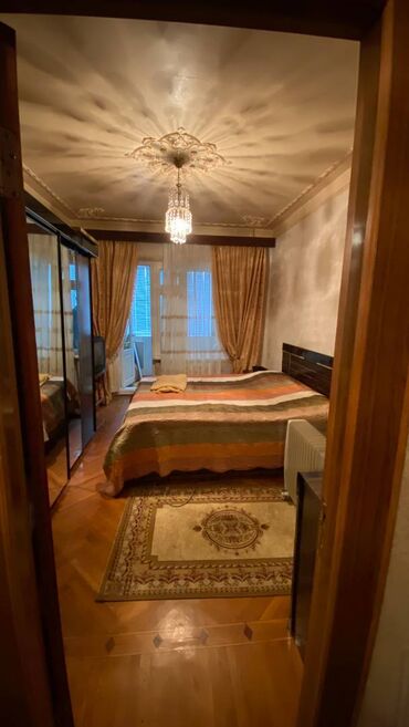 Qonaq otağı dəstləri: İşlənmiş, Komod, Kreslolar, Servant, Türkiyə — 13