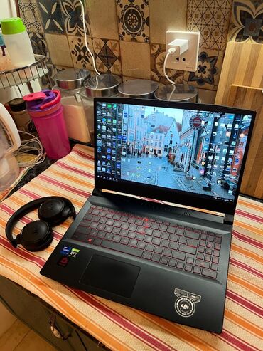 gaming pc baku: İşlənmiş MSI, 15.6 ", Intel Core i7, 512 GB, Ünvandan götürmə, Ödənişli çatdırılma