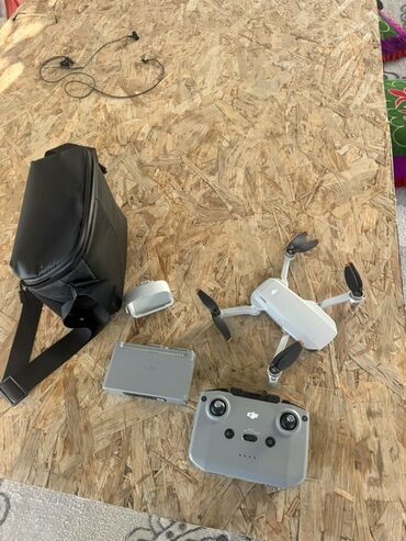 Дроны: DJI Mini 4K — компактный складной квадрокоптер весом до 249 г с