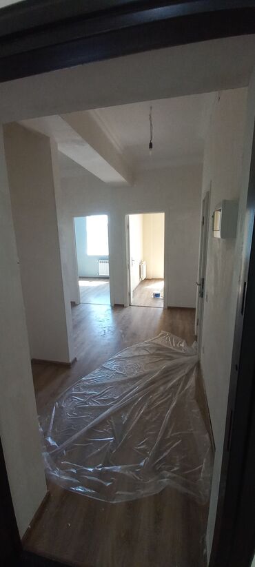 Yeni tikili: Suraxanı, 4 otaqlı, Yeni tikili, m. 28 may, 86 kv. m