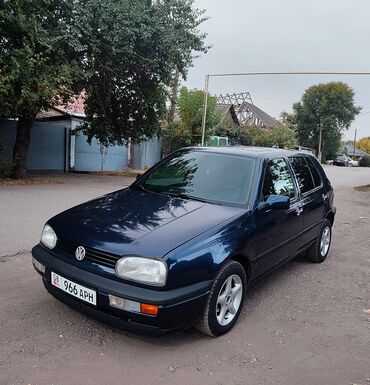 w210 обмен: Volkswagen Golf: 1993 г., 1.8 л, Механика, Бензин, Седан