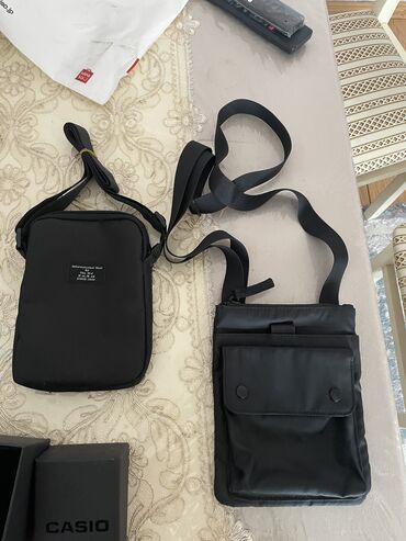netbook çantası: Cantalar turkiyeden alinib teze vezyetdedi ikisin alana 25 azn