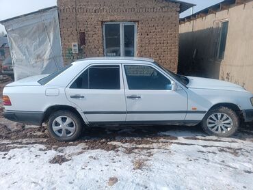 мерседес 124 токмок: Mercedes-Benz 190: 1987 г., 2 л, Механика, Бензин, Седан