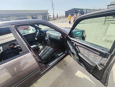 275 40 22: Mercedes-Benz C-Class: 1.8 l | 1995 il Sedan — 7