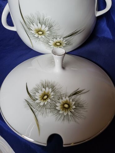 Činije: Corbaluk nov Arzberg porcelan nemacki 70te. Perfektan corbaluk,sve na lalafo.rs — 12 Činije: Corbaluk nov Arzberg porcelan nemacki 70te. Perfektan corbaluk,sve — 12