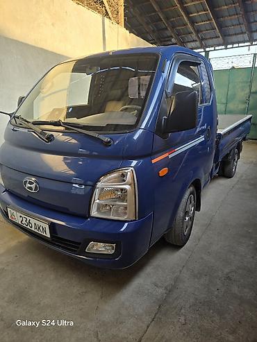 элэктро: Легкий грузовик, Hyundai, Б/у — 2