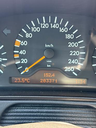 mb 220: Mercedes-Benz E-Class: 1996 г., 4.2 л, Автомат, Бензин, Седан — 10