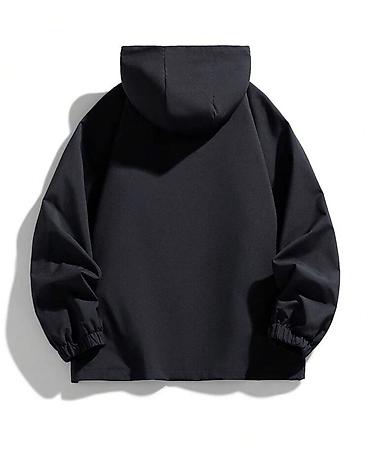 Kurtkalar: Qara rəngli kapüşonlu yüngül küləkkeş (unisex) - Minimalist dizayn — 2