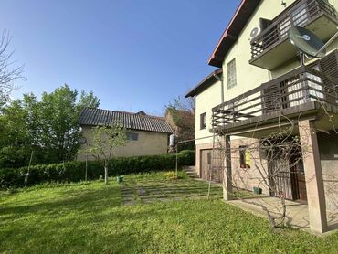 Kuće na prodaju: 252 kv. m, 5 soba — 6