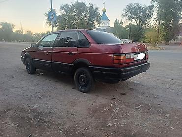 бишкек джалал абад маршрутка цена: Volkswagen Passat: 1989 г., 1.8 л, Механика, Бензин, Седан — 3