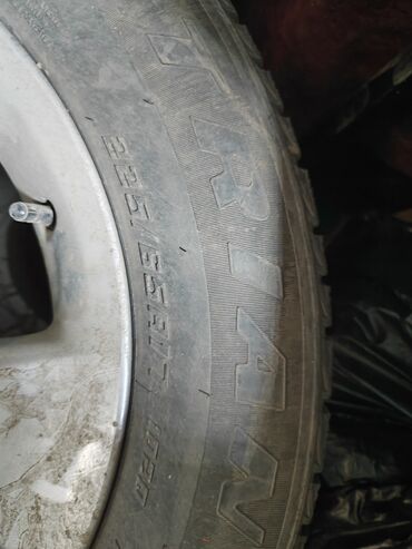 камаз аксессуары: Колеса в сборе 225 / 65 / R 17, Зима, Б/у, Пара, Внедорожные (АТ/МТ), Литые, отверстий - 5