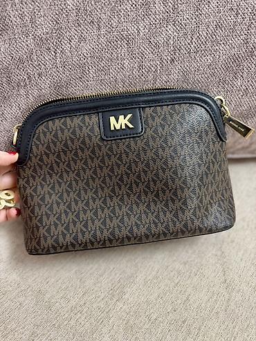 Michael Kors qadın çantası – monoqramlı - Material: MK loqolu
