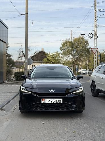 byd 06 ev: Toyota Camry: 2024 г., 2 л, Вариатор, Гибрид, Седан — 2