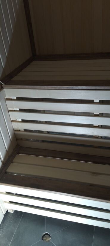 Укладка плитки: Банные полки и отделка парной под ключ - Изготовление и монтаж полков — 4