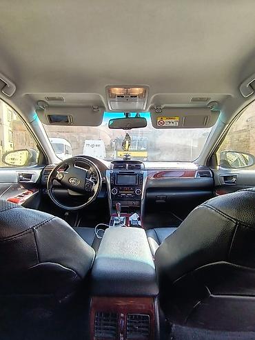 servis arabaları: Toyota Camry: 2.5 l | 2014 il Sedan — 5