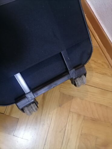 Putni koferi i torbe: Srednji kofer, bоја - Crna — 11