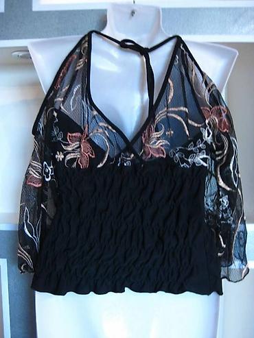 Майки, топы: Очень красивый топ с вышивкой Привезли в подарок, но не носила. С низу — 11