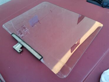 Auto delovi: Staklo desnih vrata Lada 2121 Niva. Polovno, ocuvano. Originaalno — 11