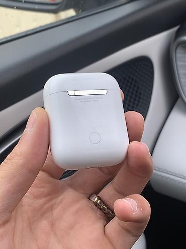 airpods orjinal: Airpods 1ci versiyadir originaldir gelib yoxluya bilersiz yaxsi — 1