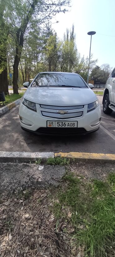 машина lamborghini: Chevrolet Volt: 2013 г., 1.4 л, Гибрид