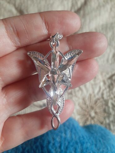 Ogrlice: Ogrlica sa priveskom, Materijal: Cirkon — 2