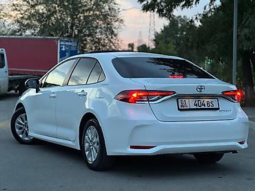 lancer 10: Toyota Corolla: 2022 г., 1.5 л, Автомат, Бензин, Седан — 3