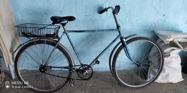 галакси велосипед: В связи с переездом продается взрослый велосипед Цена 4000 сом. Тел