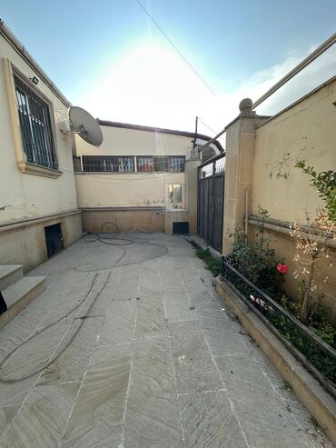 Həyət evləri və villaların satışı: 3 otaqlı, 80 kv. m, Yeni təmirli — 4