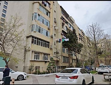 Квартиры: Xətai m/t- 7 dəqiqəlik məsafədə qaz,su,işıq daimi 2 hamam, 2 sanitar — 1