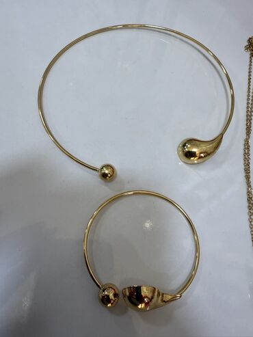 Bijuteriya dəstləri: Qadın bəzək aksesuarları – geniş seçim Məhsullar: - Qızılı tonlarda — 82