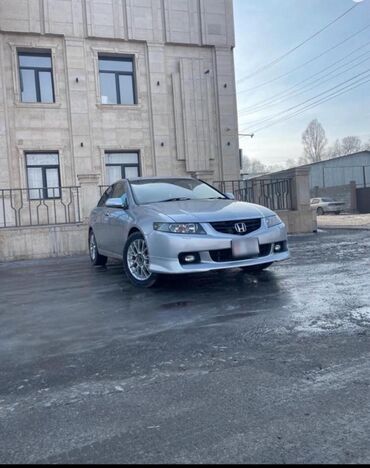 Honda: Honda Accord: 2003 г., 2 л, Типтроник, Бензин, Седан