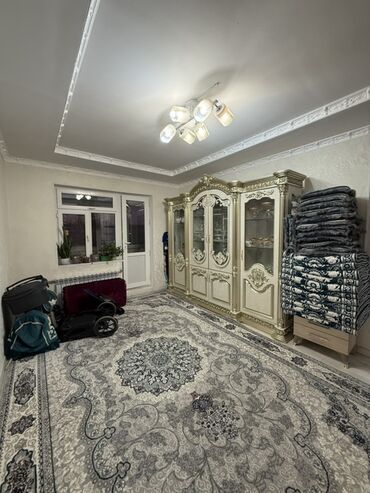 дом с арашан: 3 комнаты, 72 м², 107 серия, 5 этаж, Евроремонт