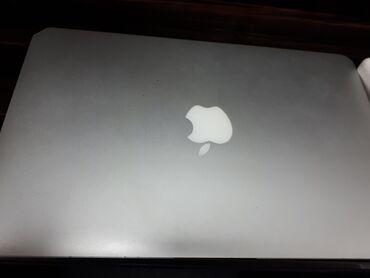 macbook air 11 mid 2012: Планшет, Apple, память 256 ГБ, 10" - 11", Wi-Fi, Классический цвет - Серебристый