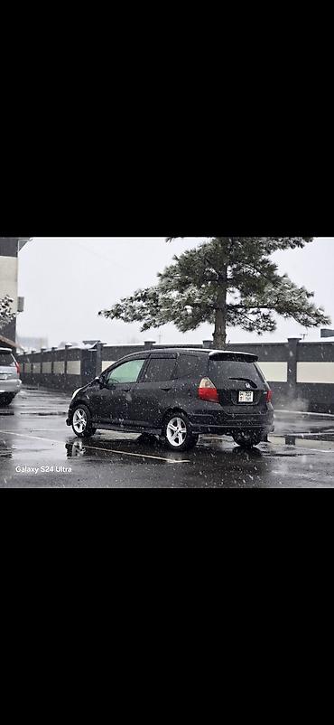 Honda: Honda Fit: 2005 г., 1.3 л, Вариатор, Бензин, Хэтчбэк — 7