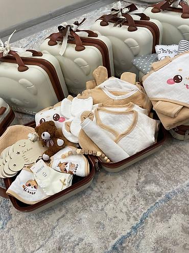 Подарочный набор для новорождённого в стильном чемоданчике 🎁 Это не