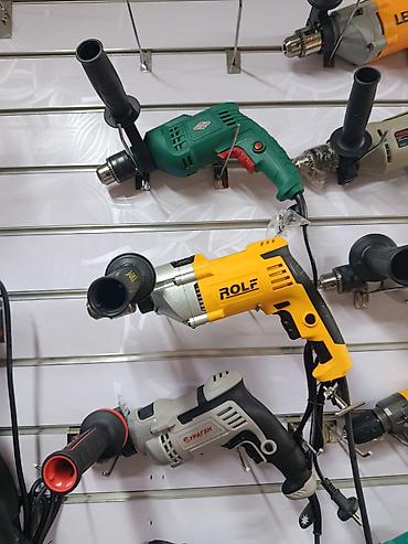 dewalt generator: Угловые шлифмашины (болгарки) и дрели разных брендов. Особенности: - — 1