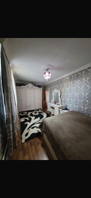 Uzunmüddətli kirayə mənzillər: Abbas Səhhət Türk Liseyinin yaxınlığında 2 otaqlı təmirli mənzil — 11