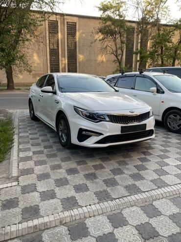 машина кейж: Kia K5: 2018 г., 2 л, Автомат, Бензин, Седан