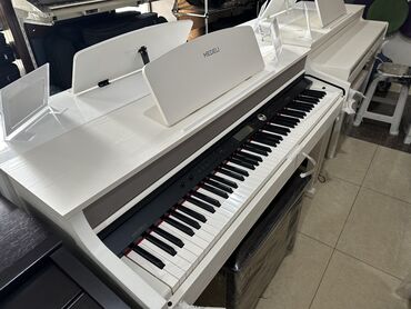 elektron pianino: Piano, Rəqəmsal, Yeni