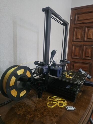 Digər ticarət printerləri və skanerləri: 3D printer Anycubic kobra plus Az islenib. Lazim olmadigi icun