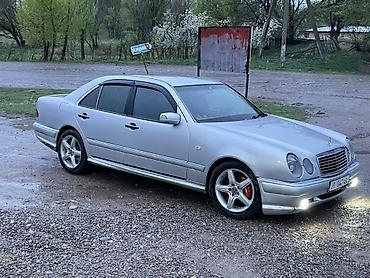 радиатор сешка: Mercedes-Benz E-Class: 1995 г., Седан — 3
