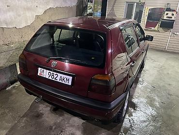 Volkswagen: Volkswagen Golf: 1993 г., 1.6 л, Механика, Бензин, Хэтчбэк — 5