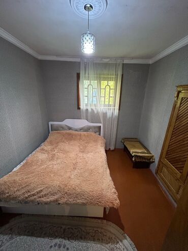 Günlük kirayə mənzillər: 5 otaqlı — 3