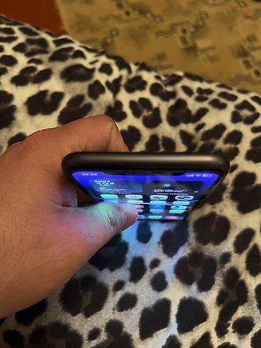 yeni iphone 6s plus: IPhone 11, 128 GB, Qara, Face ID — 3