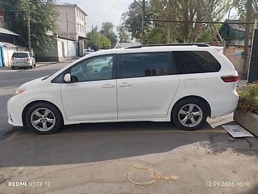 тоета сиенна: Toyota Sienna: 2020 г., Автомат, Бензин, Минивэн — 9
