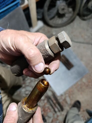 Другие товары для дома: Много разного для дома работ и хозяйства. - тиски новые размер губ at lalafo.kg — 17 Другие товары для дома: Много разного для дома работ и хозяйства. - тиски новые размер губ — 17